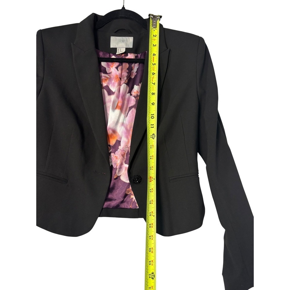 HM Womens Black Cropped Blazer Jacket Floral Satin Lining Beaded Button Size 12 - Picture 6 of 7